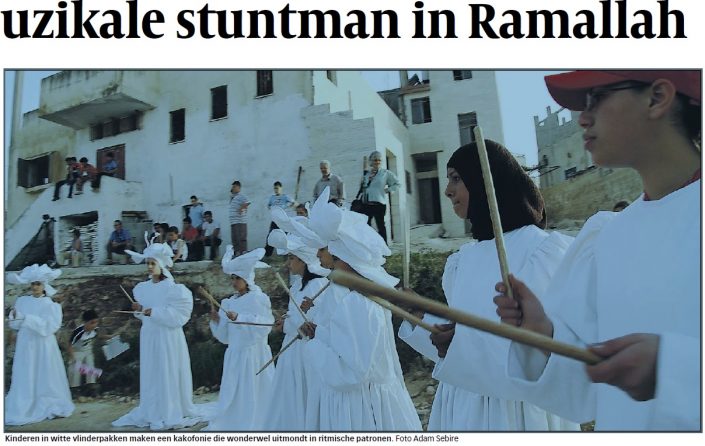 Een muzikale stuntman in Ramallah – Carried by the wind Volkskrant